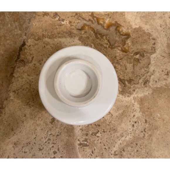 NWOB French Country White Ceramic Butter Keeper With Lid & Floral Design - Picture 3 of 8